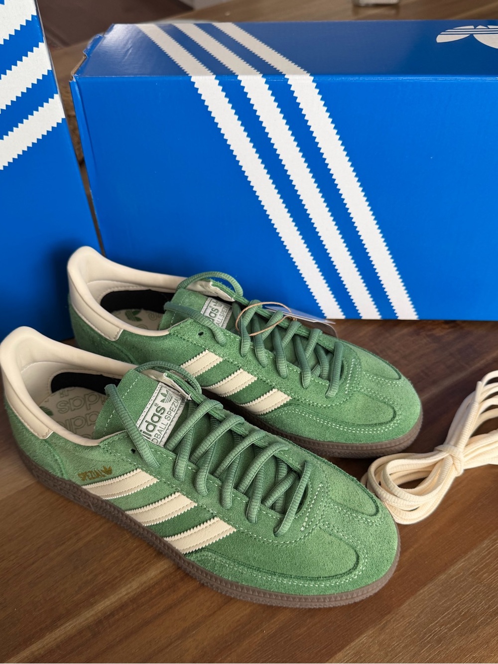 adidas Handball Spezial Preloved Green / Cream White - Picture 8 of 10